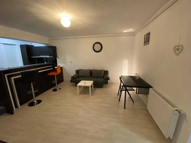 Apartament cu 2 camere semidecomandat în Central