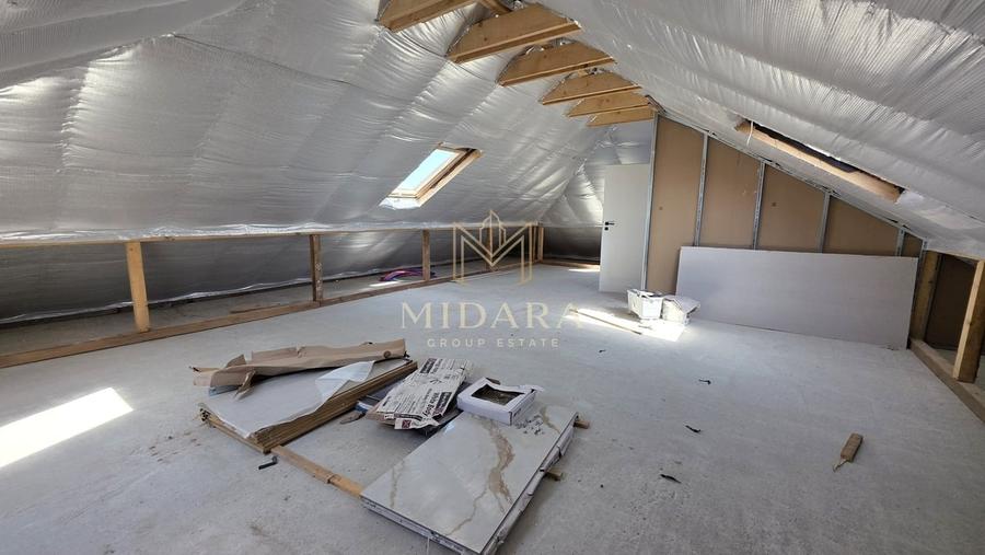 Casă cu 4 camere cu Teren 190 Mp în Pantelimon