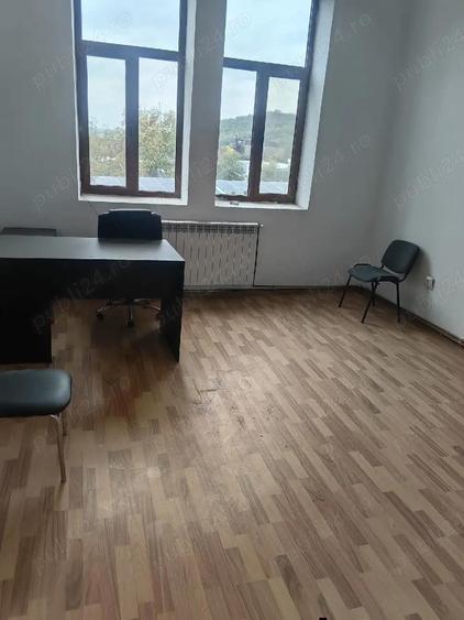 Spatiu pentru birouri, ateliere, studio foto, depozitare etc. Propietat. - 4