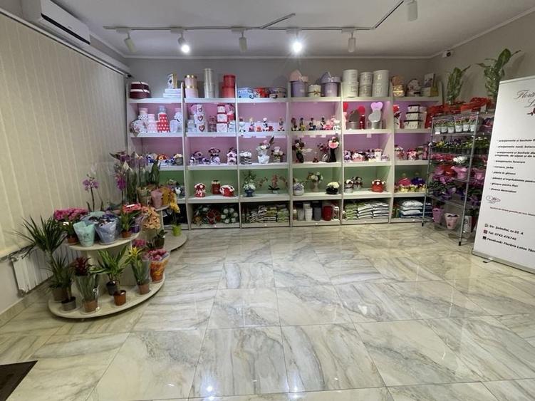 Spațiu comercial, de 120 mp, în Târnăveni