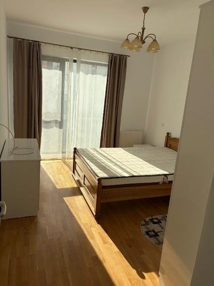 Apartament cu 2 camere decomandat, mobilat în Blejoi