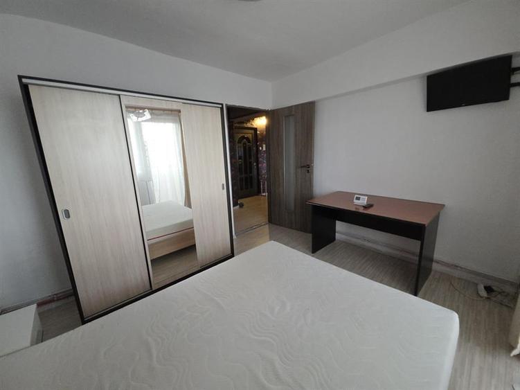 Apartament cu 2 camere decomandat, mobilat în Mărăști
