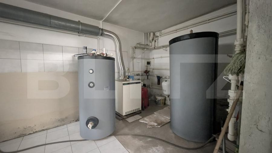 Casă individuală cu 10 camere cu Canalizare în Ana Ipătescu