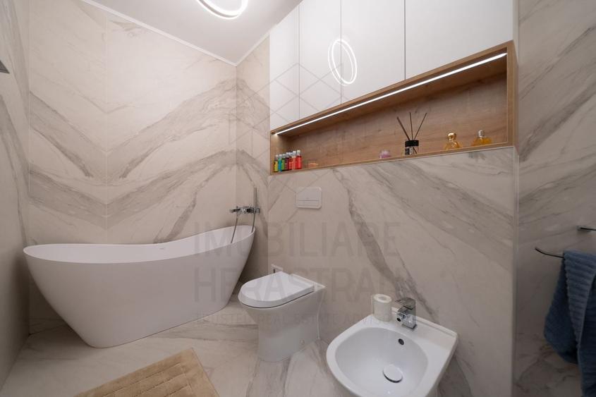 Apartament cu 5 camere decomandat, mobilat în Herăstrău