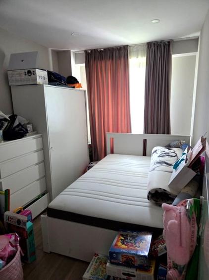 Apartament cu 4 camere decomandat, mobilat în Voluntari