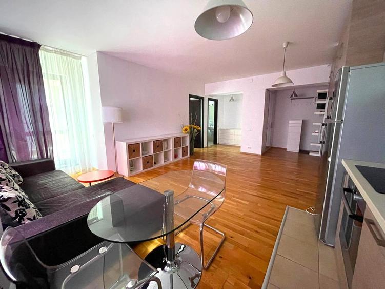 Apartament cu 2 camere semidecomandat în Pipera