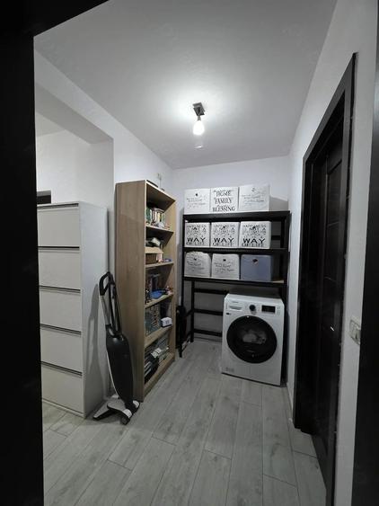 Apartament cu 2 camere semidecomandat în Giroc