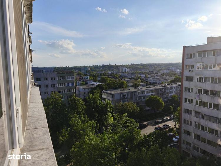 Apartament cu 2 camere semidecomandat zona Podul Ros sensul giratoriu - 14