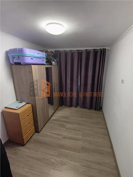Apartament cu 3 camere decomandat, mobilat în Unirii Nord