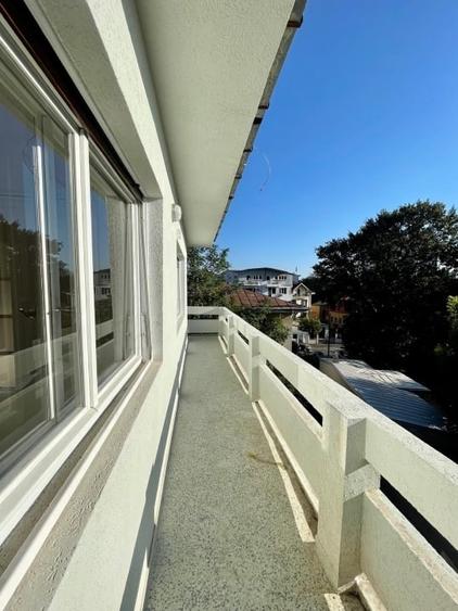 Apartament cu 3 camere în Cotroceni