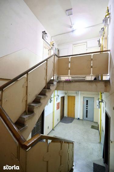 Apartament cu 2 camere decomandat, mobilat în Central
