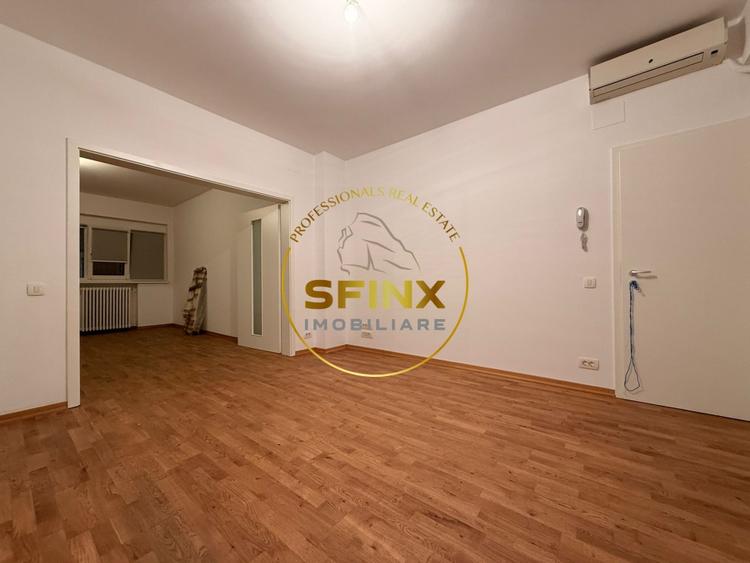 Apartament cu 3 camere semidecomandat, mobilat în Dacia