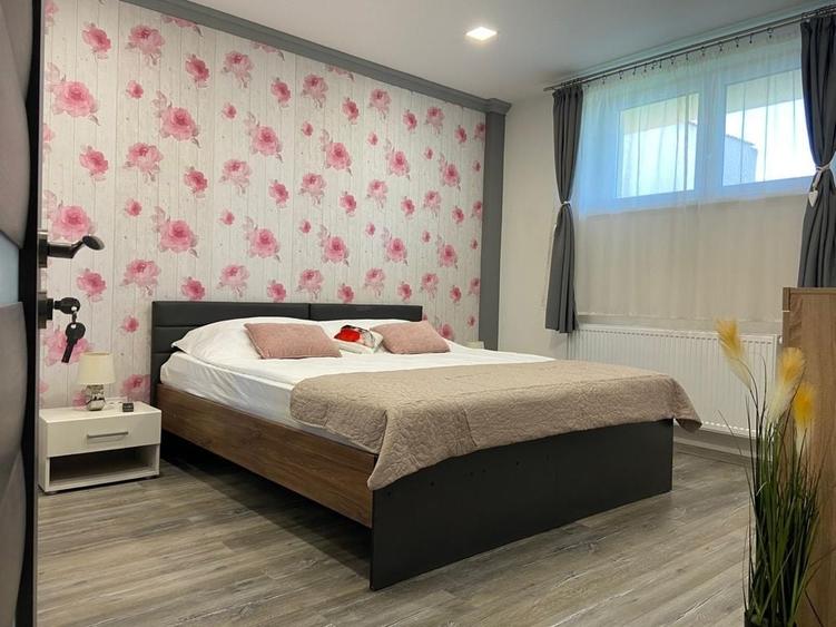 Apartament cu 3 camere semidecomandat în Primăverii