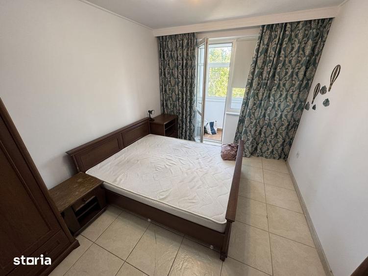 Apartament cu 3 camere decomandat, mobilat în Gara