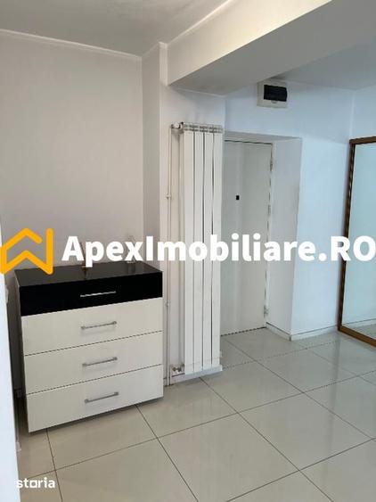 Apartament cu 2 camere în Centrul Civic