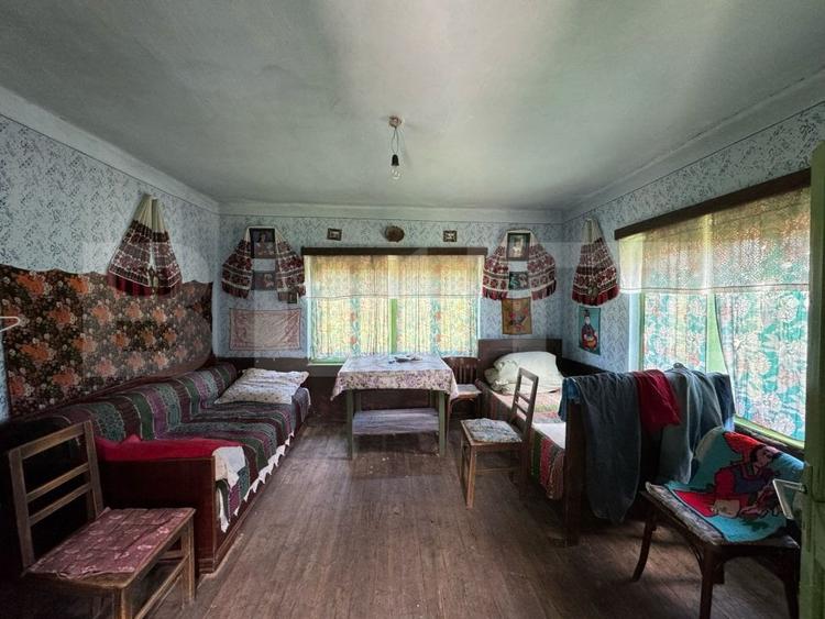 Casă individuală cu 3 camere cu Teren 1789 Mp în Orăștie