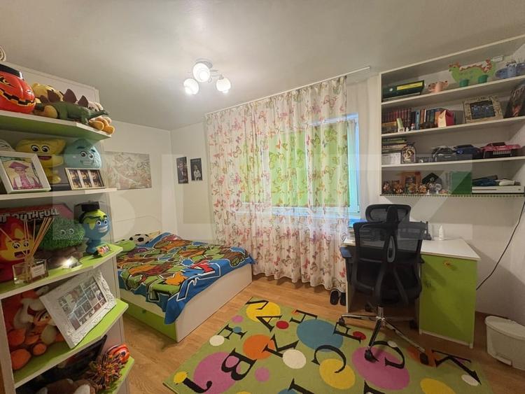 Apartament cu 2 camere semidecomandat, mobilat în Central