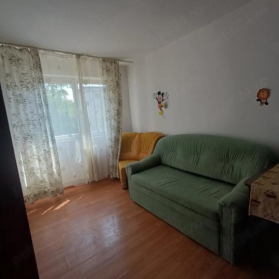 Apartament cu 2 camere semidecomandat în Nufărul