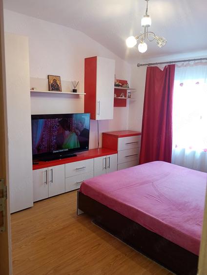 Apartament cu 2 camere decomandat în Dâmbovița