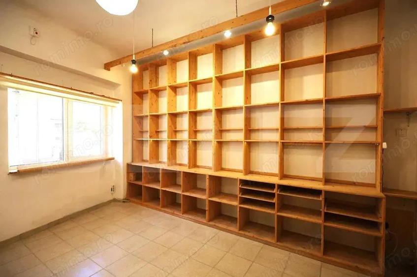 Garsonieră decomandată în Central