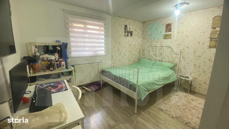 Casă cu 4 camere în Central