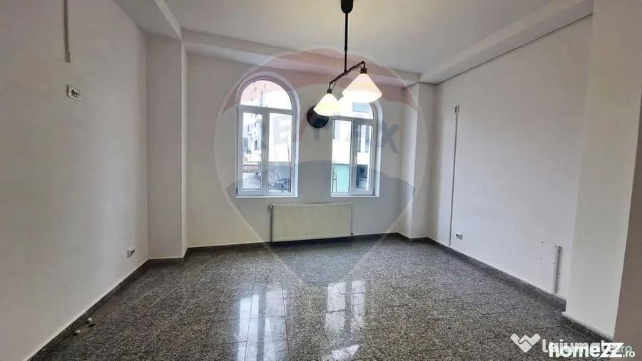 Spa?iu de birouri central - Vila 323 mp - Ideal sediu f... - 12