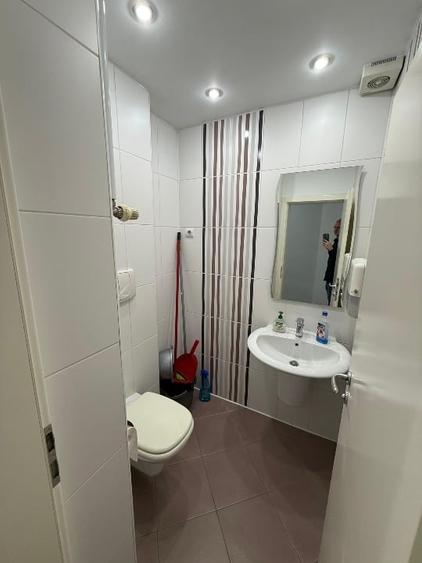 Apartament cu 3 camere decomandat în Dorobanți
