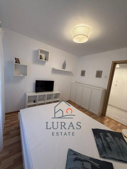 Apartament cu 2 camere decomandat în Inel II