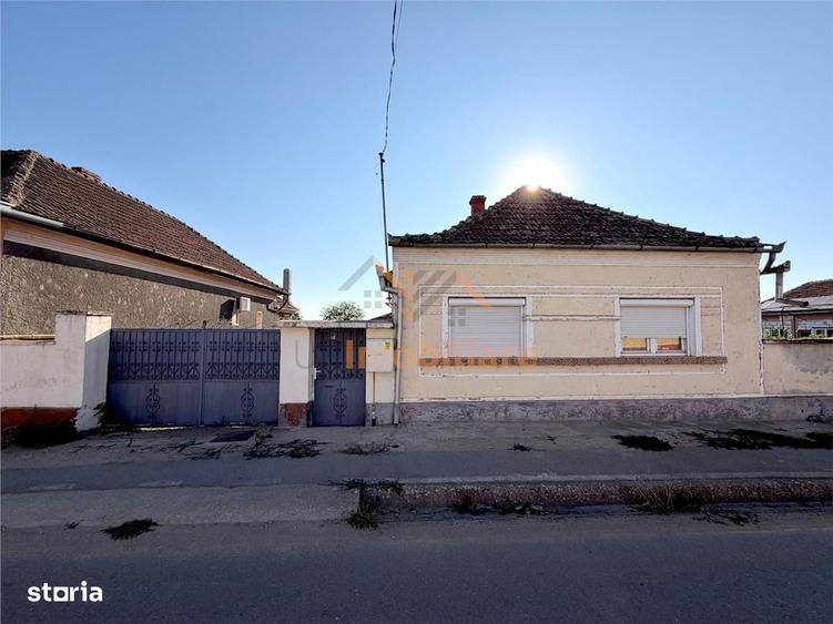 Casă cu 3 camere în Tărian