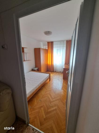 Apartament cu 2 camere decomandat, mobilat în Mircea cel Bătrân