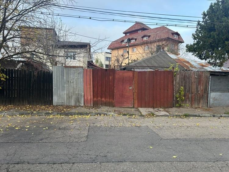Casă cu 2 camere cu Teren 170 Mp în Sălaj