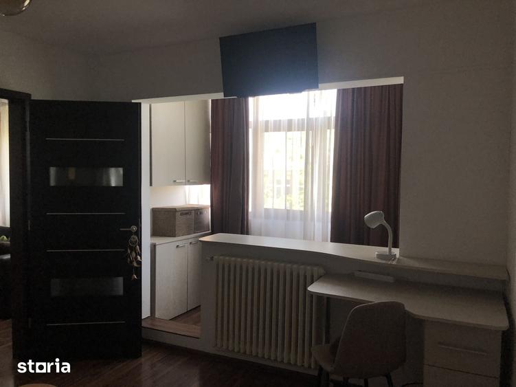 Apartament cu 2 camere în Podu Roș