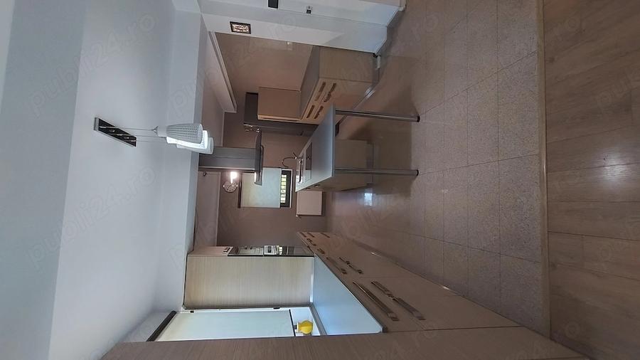 Casă cu 5 camere cu Canalizare în Vitan