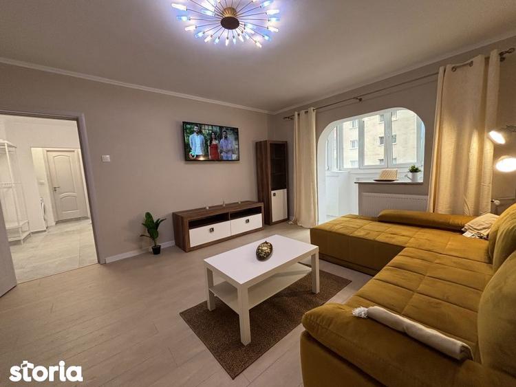 Apartament cu 3 camere decomandat, mobilat în Vitan