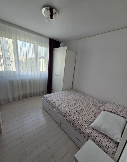 Apartament cu 3 camere decomandat, mobilat în 1 Decembrie 1918