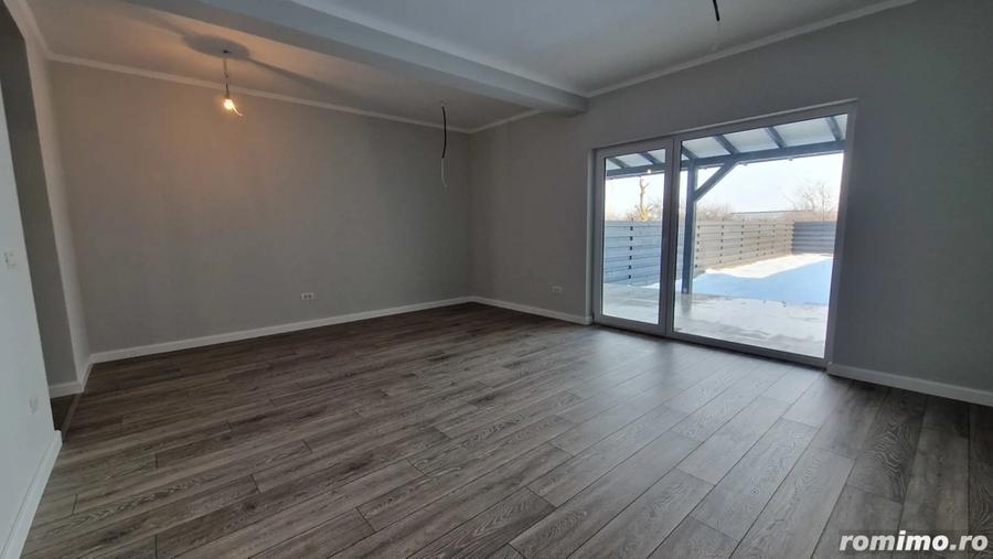 Casă cu 4 camere cu Teren 274 Mp în Remetea Mare