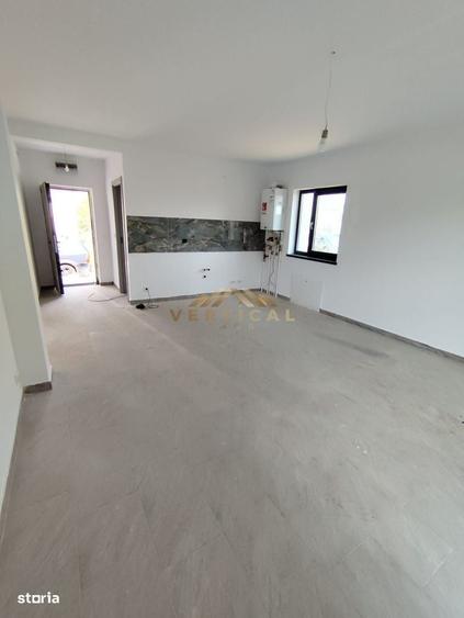 Casă cu 3 camere în Berceni