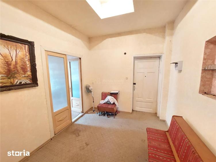 Apartament cu 2 camere decomandat în Ultracentral