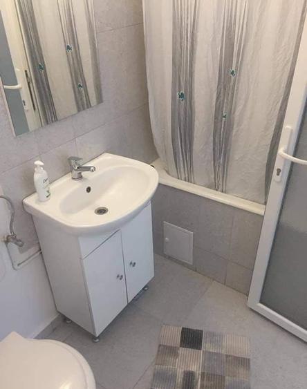 Apartament cu 2 camere decomandat în Circumvalațiunii