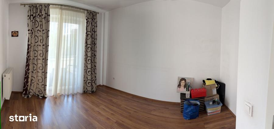 Apartament cu 3 camere în Bartolomeu