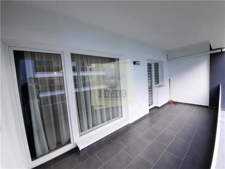 Apartament cu 3 camere decomandat, mobilat în Central