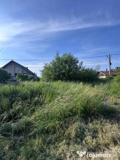 Teren de 5478 mp, în Siret