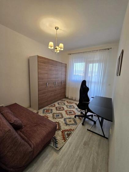 Apartament cu 3 camere decomandat în Chiajna