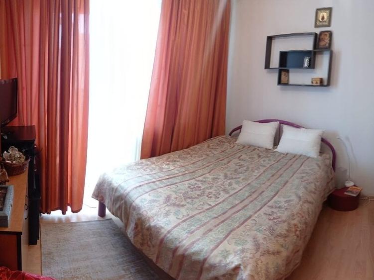Apartament cu 3 camere decomandat în Colentina