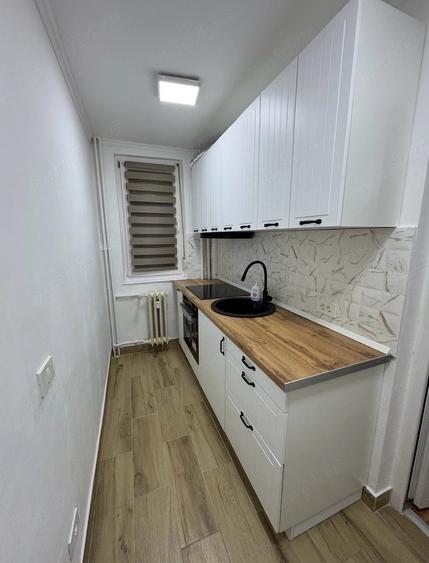 Apartament cu 2 camere semidecomandat în Exterior Vest