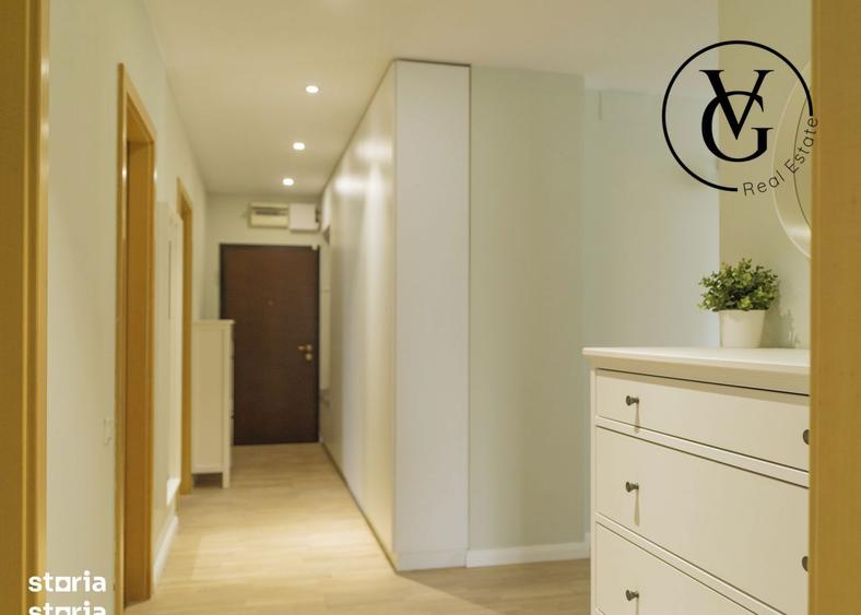Apartament cu 4 camere semidecomandat în Pipera
