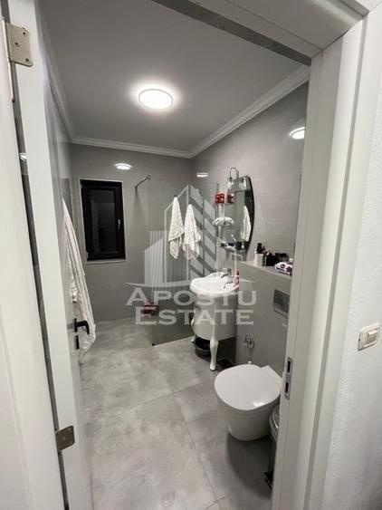 Apartament cu 2 camere decomandat în Giroc