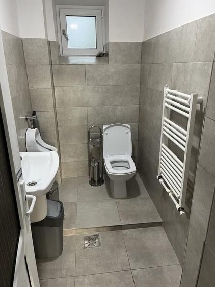 Spațiu comercial, de 45 mp, în Central