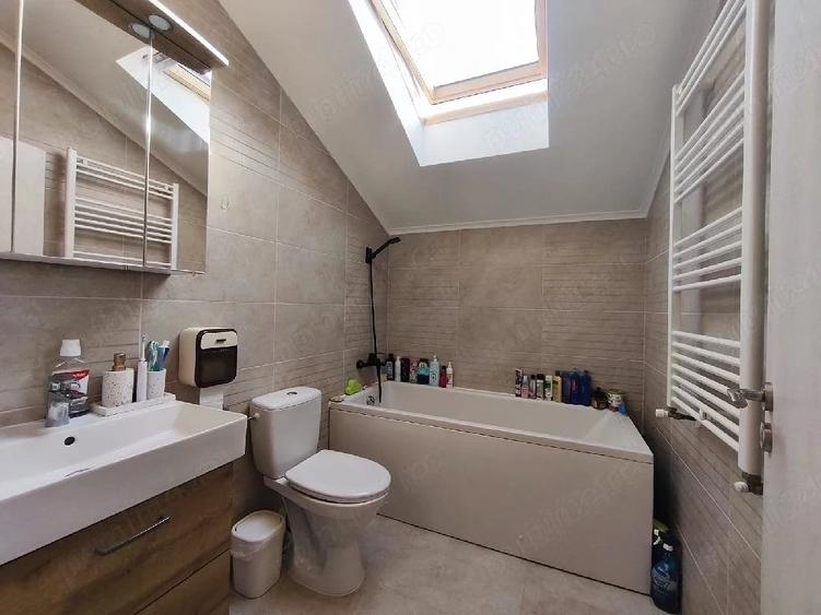 Casă cu 3 camere cu Teren 250 Mp în Giroc