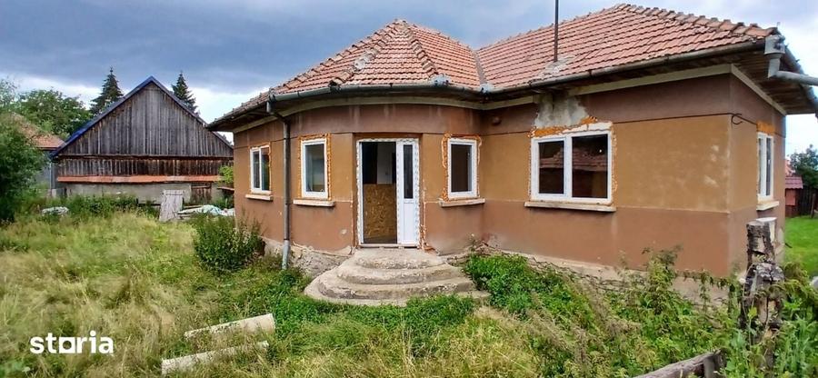 Casă cu 3 camere cu Teren 460 Mp în Nădășelu